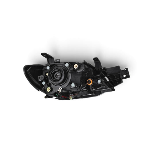 MITSUBISHI OUTLANDER 2003-2006 FOCOS DELANTEROS FONDO NEGRO